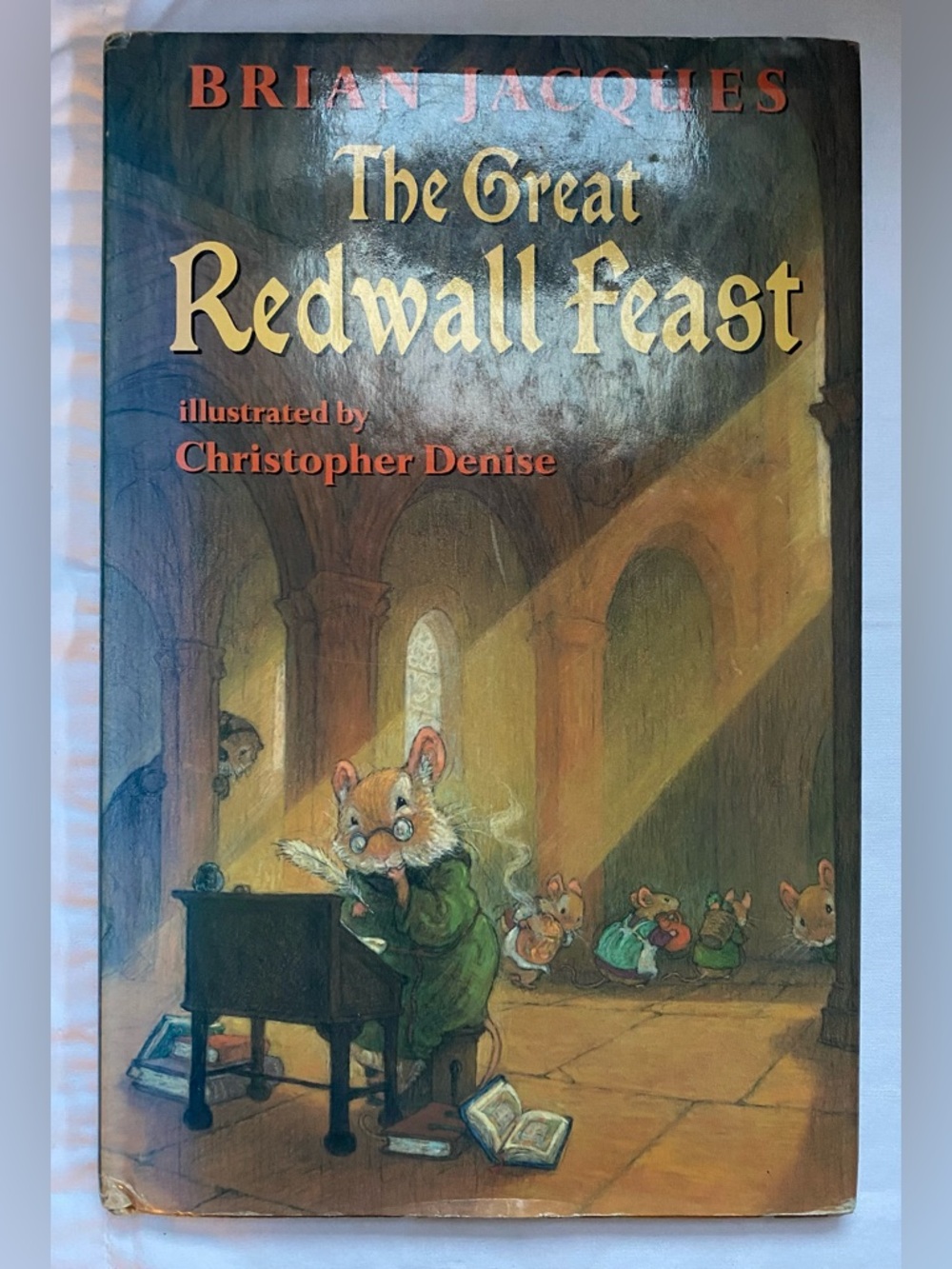 The Great Redwall Feast hardcover book with DJ - Brian Jaques- 1996- 1st Ed?